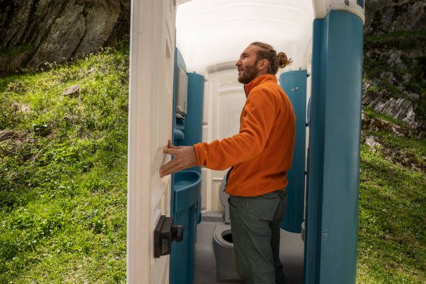 Best Portable bathroom rental  in Lake Station, IN